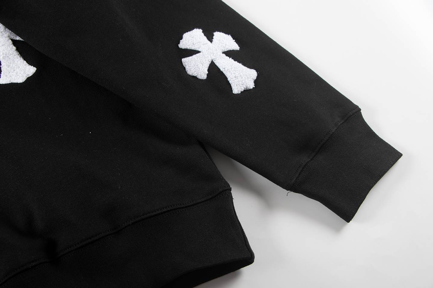 Chrome Hearts Men's Long-Sleeve T-shirtSweatshirt TQ32